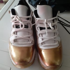 Jordan 11 closing ceremony size 14